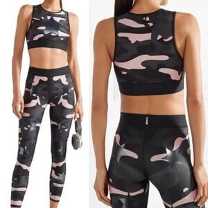 Ultracor Women’s Camo Star Tank Sports Bra Size Medium
